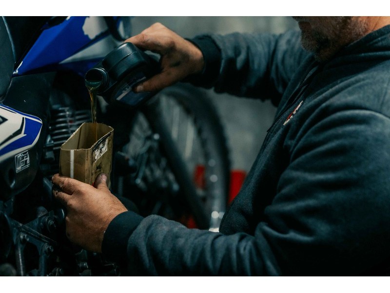 Total Масло трансмиссионное 80W-90 GL-5, 20 л TR-80W90-20