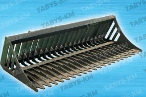 Просеивающий ковш 84″ (LW300KN с быстросъёмом)