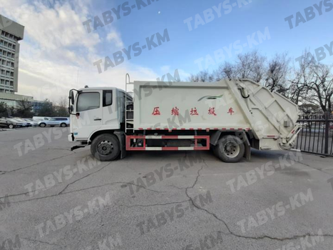 Мусоровоз Dongfeng DFL3370 (мусоровоз с задней загрузкой)